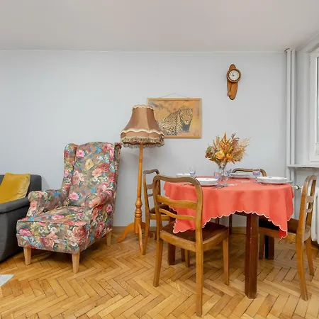 アパート Bright & Spacious Solec By Renters *